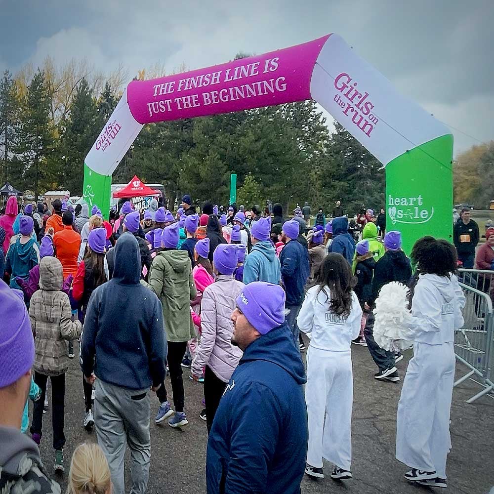strike-inflatable-arch-race-event-girls-on-the-run-1000x1000